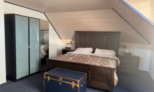 Schlafzimmer1